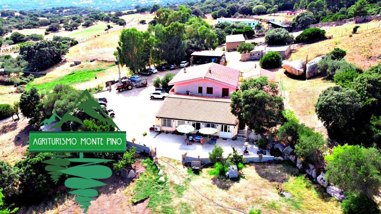 Agriturismo Monte Pino Telti Exterior photo